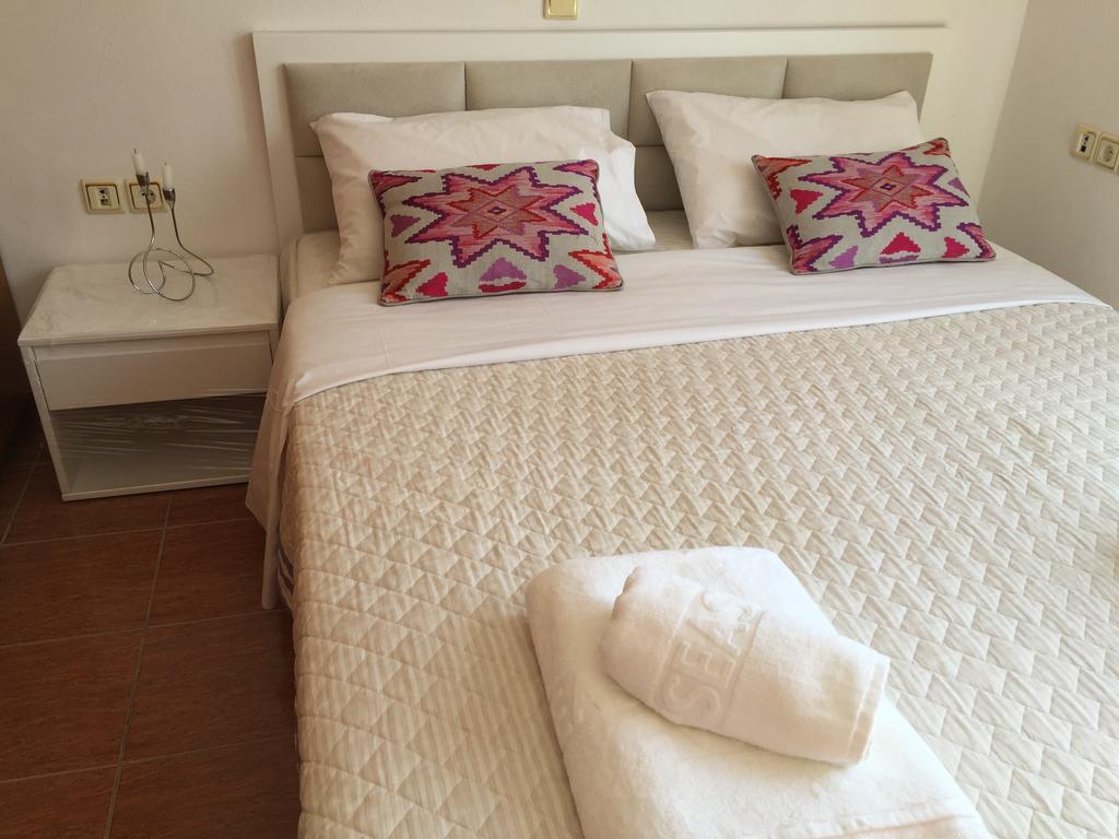 Sea And Sky Apartments Sarande Sarandë Quarto foto
